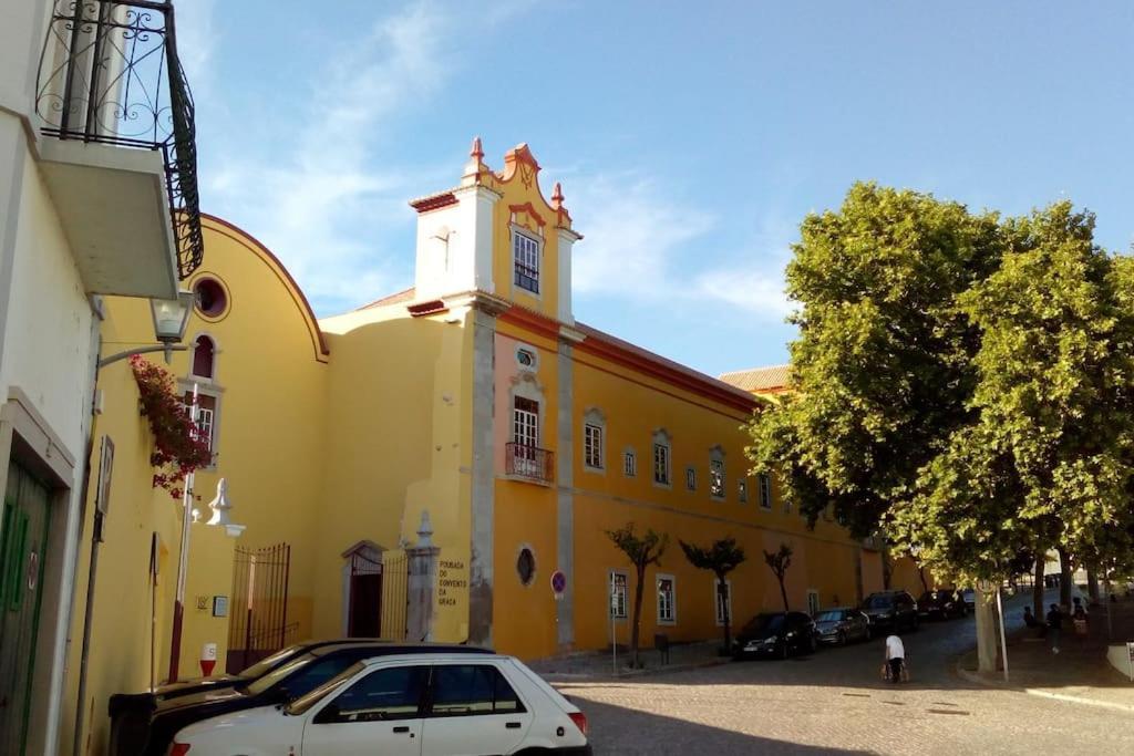 Yellow House Casa de Férias *