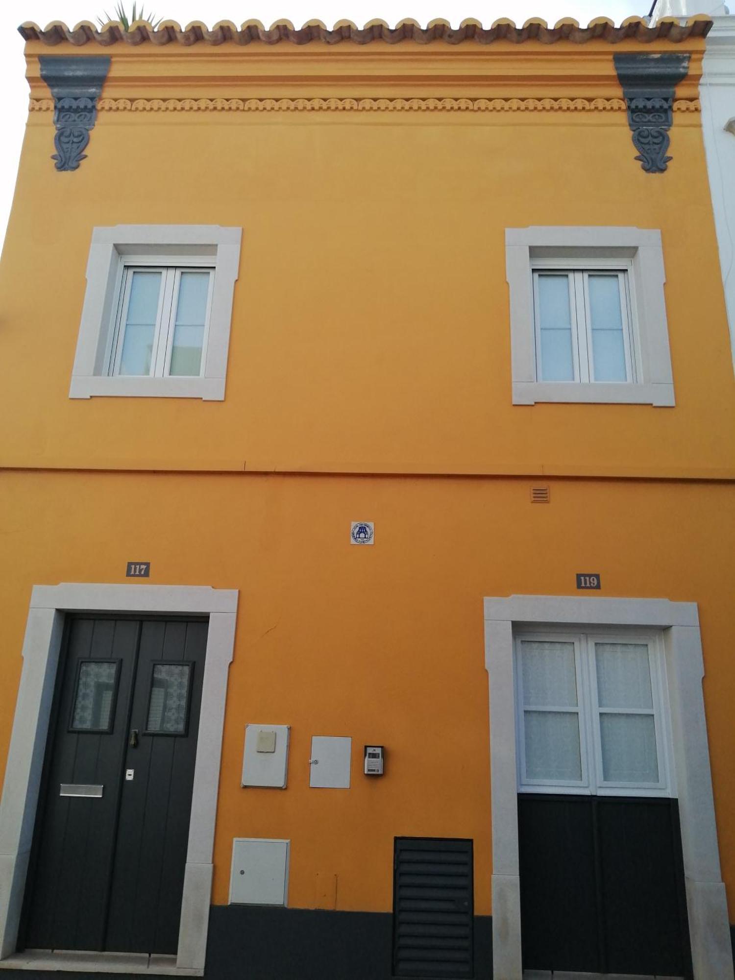 Yellow House Tavira